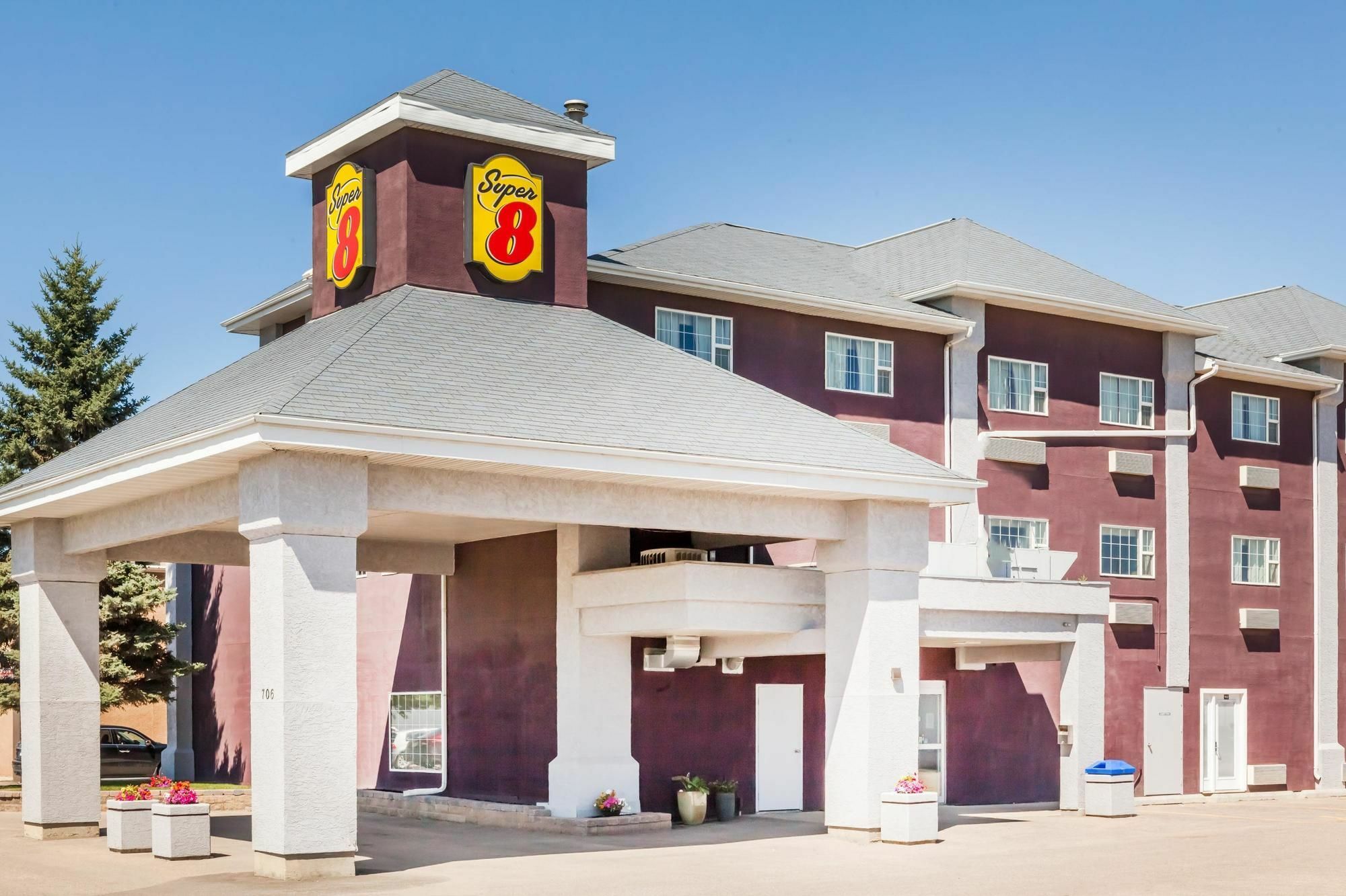 Hotel Super 8 By Wyndham Saskatoon Near Saskatoon Airport Zewnętrze zdjęcie